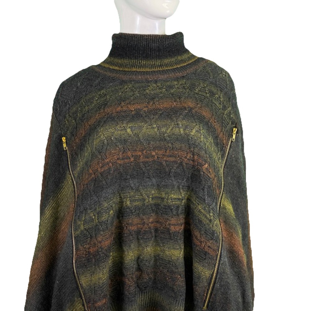 NWT Cubism Earth Tone Poncho